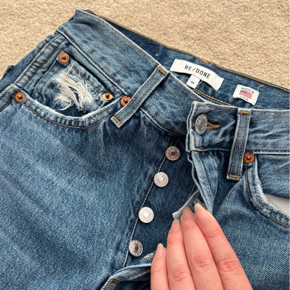 Re/Done Originals 90s High Rise Loose Leg Jeans Distressed Size 24 - Picture 10 of 14